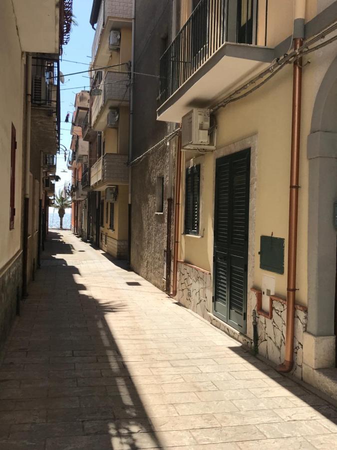 מצאו Largo Cannizzaro Apartments מראה חיצוני תמונה