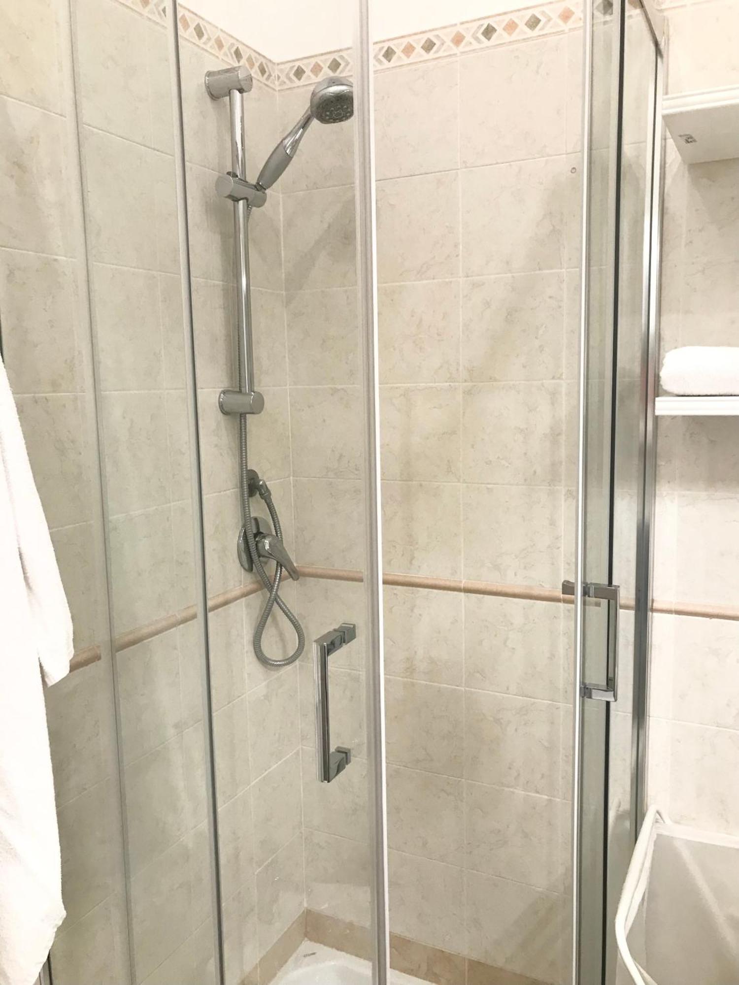 מצאו Largo Cannizzaro Apartments מראה חיצוני תמונה
